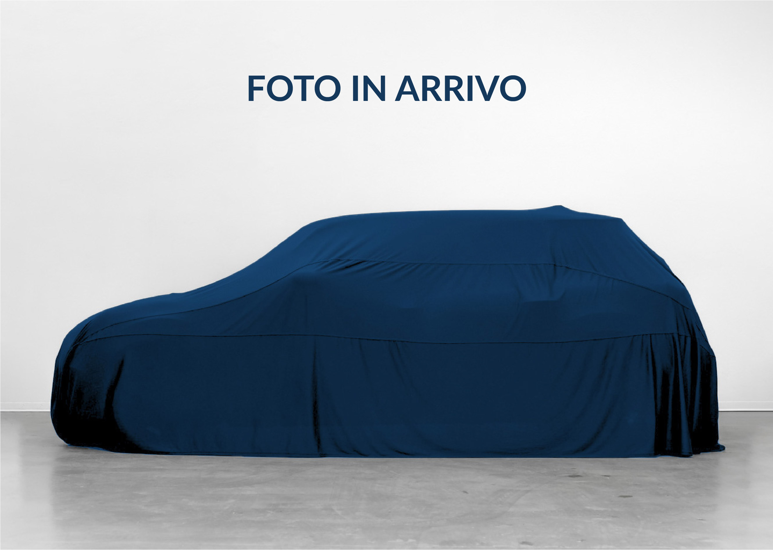 Foto di una macchina coperta