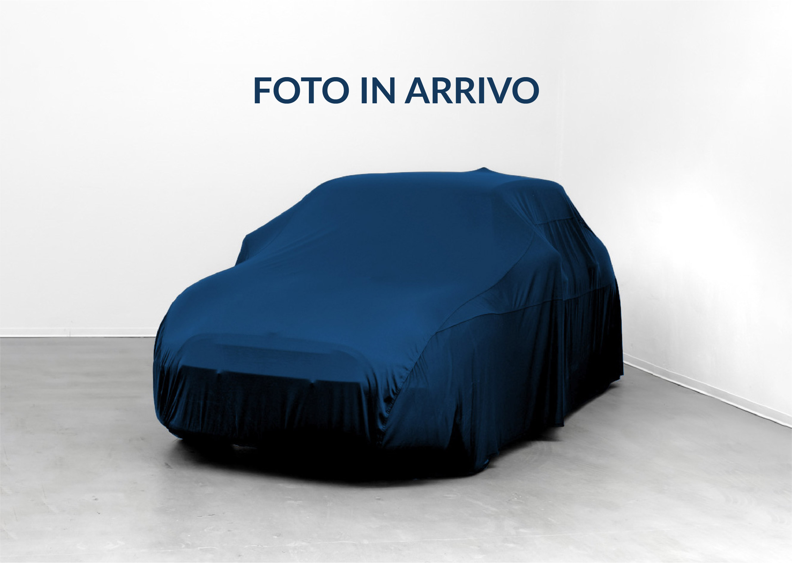 Foto di una macchina coperta